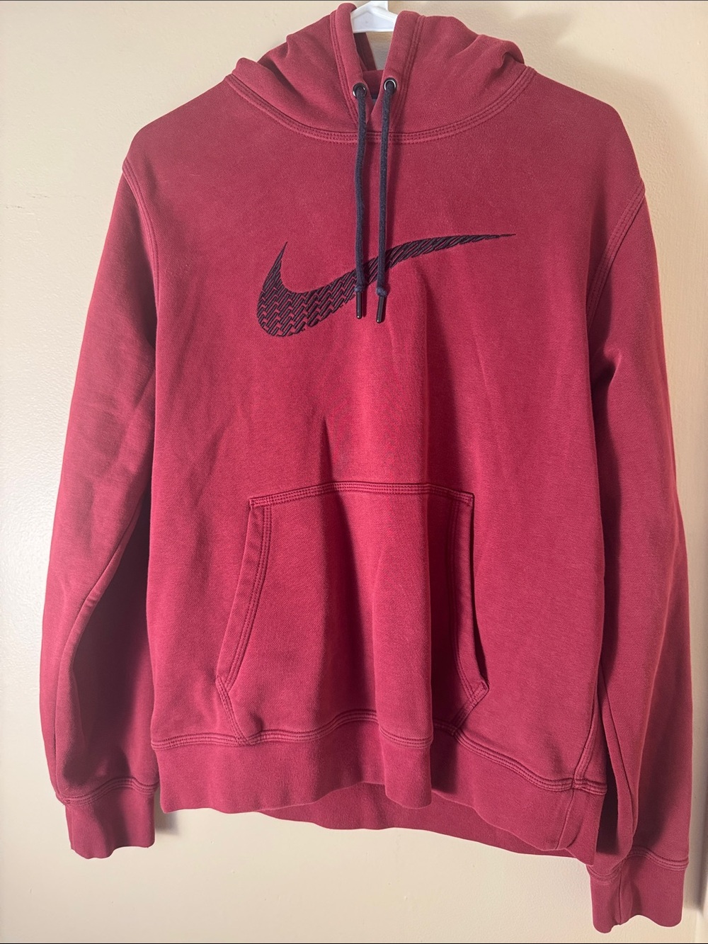Nike Men's Burgundy Pullover Hoodie with Black Swoosh